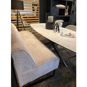 eettafel HPL - Deens ovaal showroommodel,